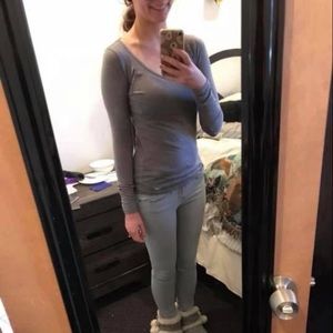 Grey Hollister shirt.